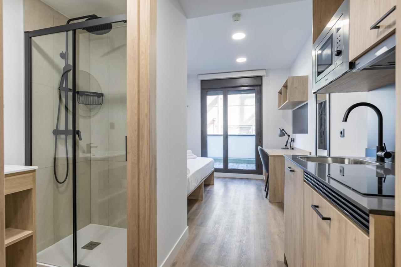 Micampus Xaudaro Student Residence Madrid Bagian luar foto
